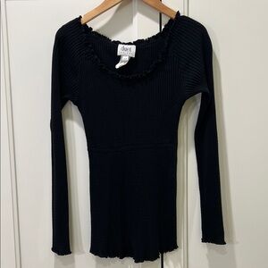 Chic Black Long Sleeve Ribbed Top